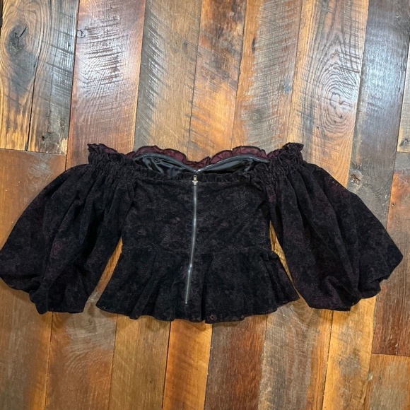 Parker Black Burgundy Lace Off Shoulder Puff Sleeve Peplum Top Size Small - Picture 3 of 7